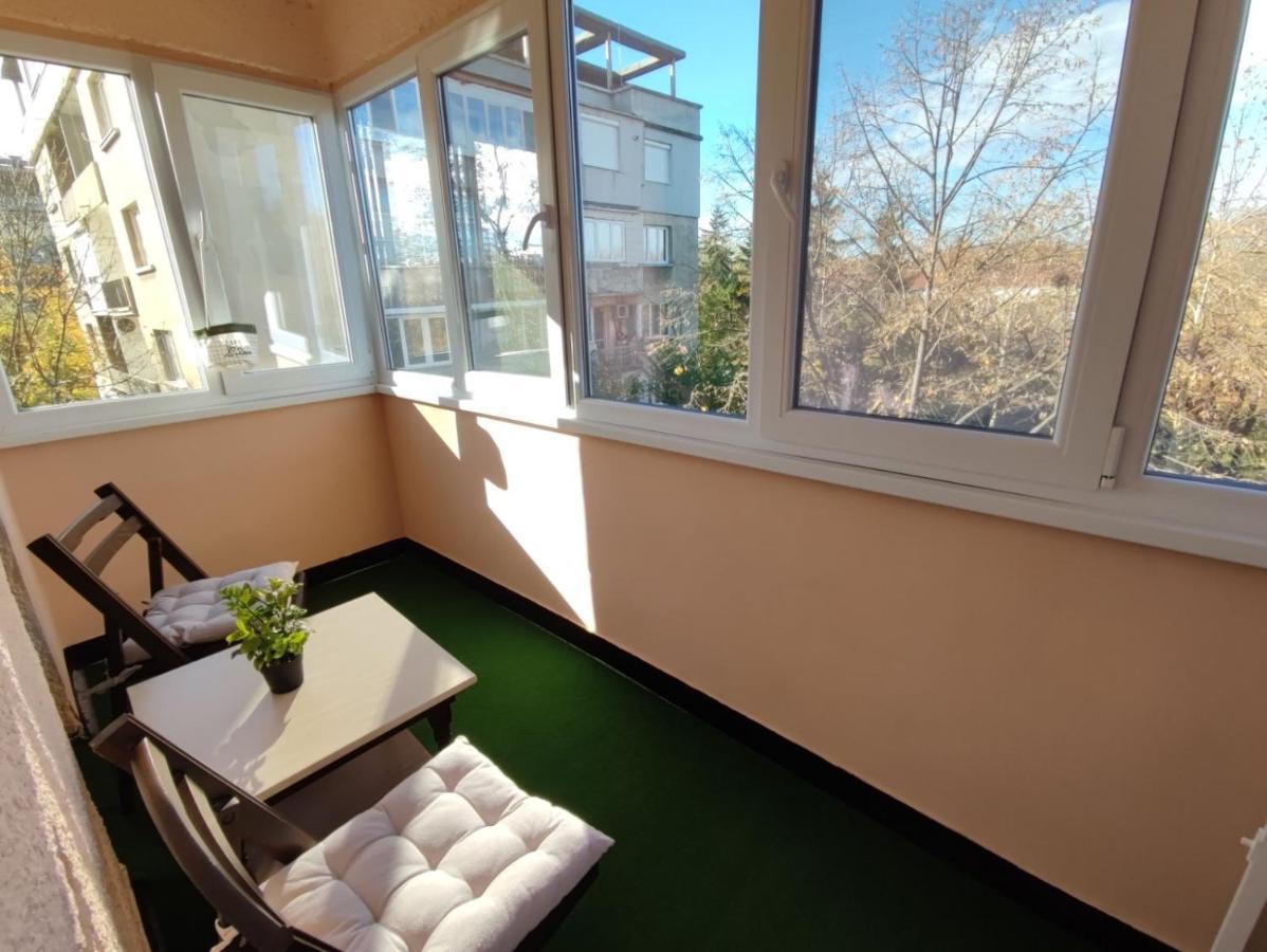 Ruse Park View Apartment Kültér fotó